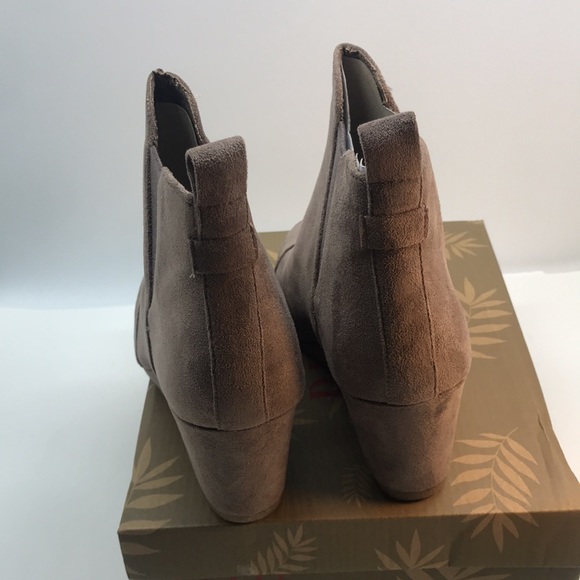 Dunes Women's Zoey Wedge Bootie +Wide Width Size 9M - Picture 6 of 9